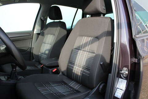 Volkswagen-Golf Sportsvan