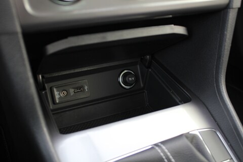 Volkswagen-Golf Sportsvan