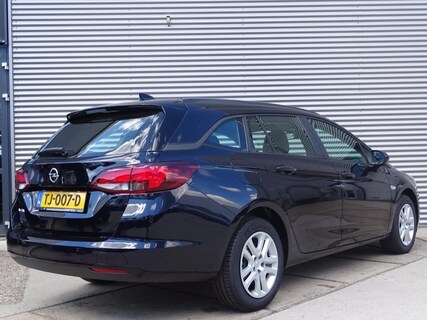 Opel-Astra
