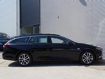 Opel-Insignia