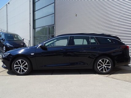 Opel-Insignia