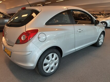 Opel-Corsa