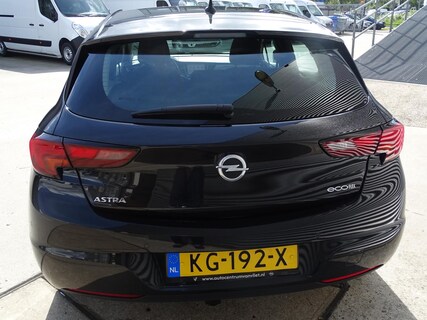Opel-Astra