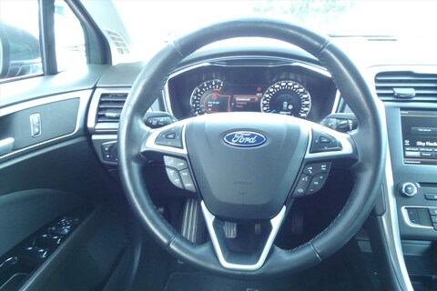 Ford-Mondeo