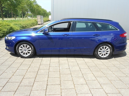 Ford-Mondeo