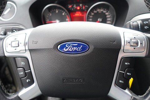 Ford-S-Max