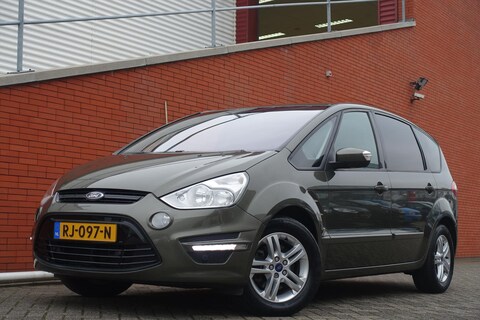 Ford-S-Max