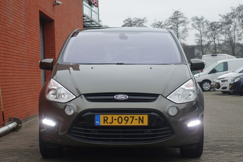 Ford-S-Max