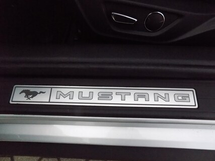 Ford-Mustang