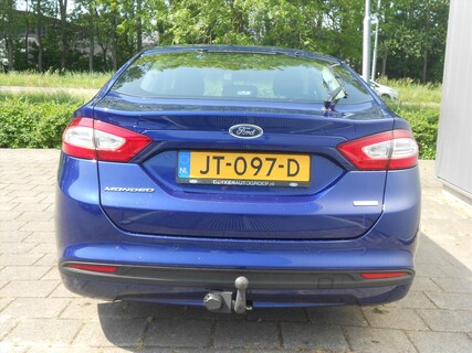 Ford-Mondeo