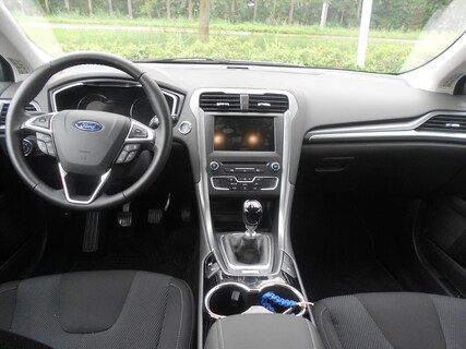 Ford-Mondeo