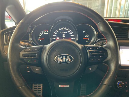 Kia-cee'd