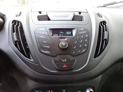 Ford-Transit Courier