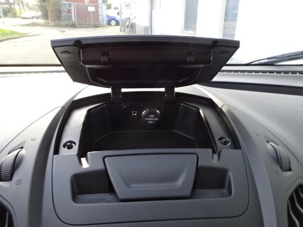 Ford-Transit Courier