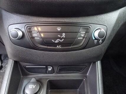 Ford-Transit Courier