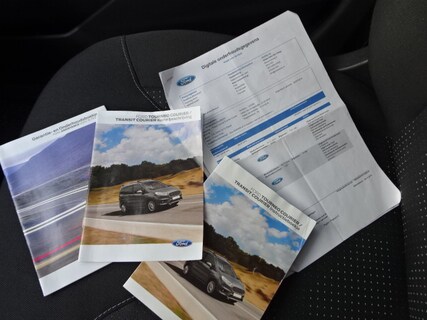 Ford-Transit Courier