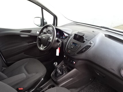 Ford-Transit Courier
