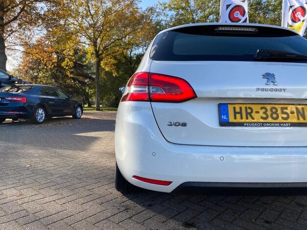 Peugeot-308