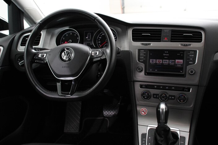 Volkswagen-Golf