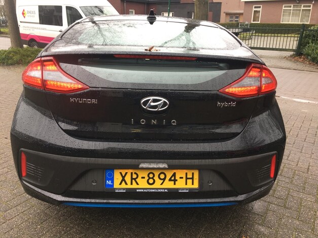 Hyundai-Ioniq