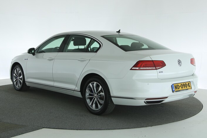 Volkswagen-Passat