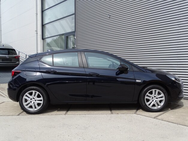 Opel-Astra