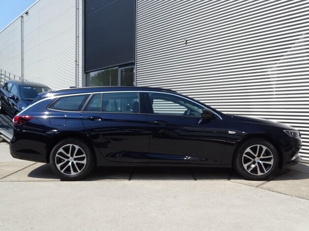Opel-Insignia