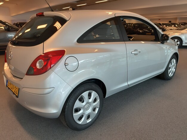 Opel-Corsa