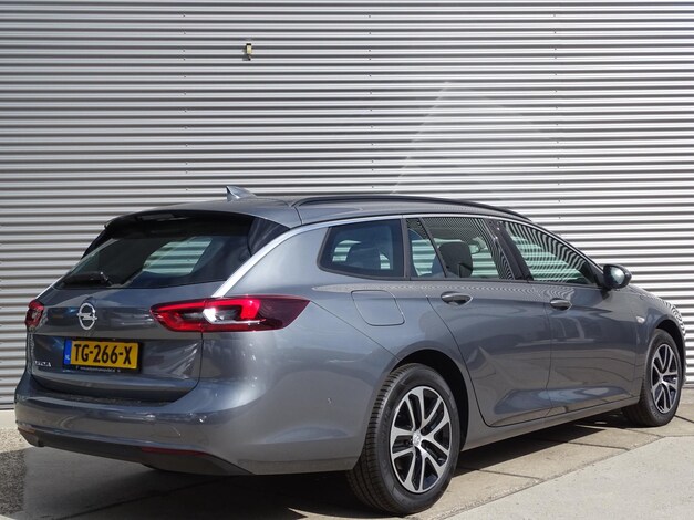 Opel-Insignia