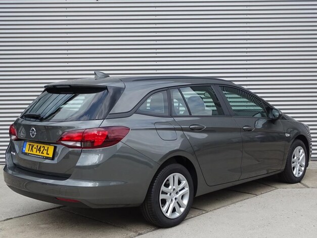 Opel-Astra