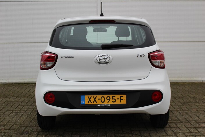 Hyundai-i10