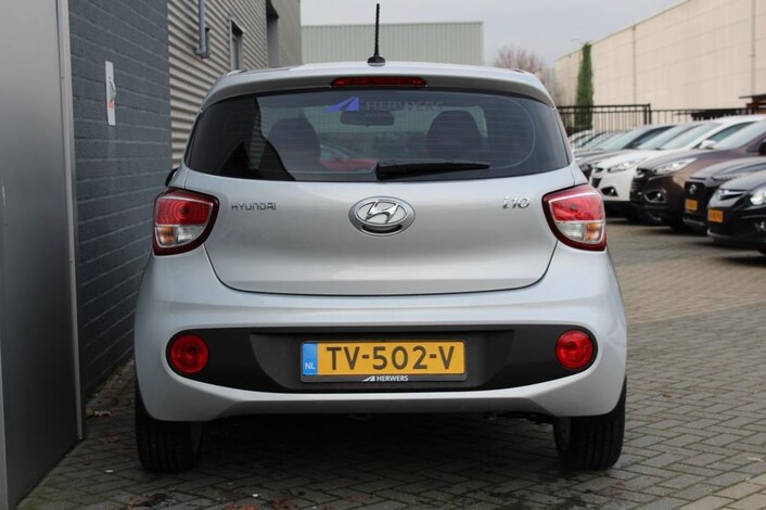 Hyundai-i10