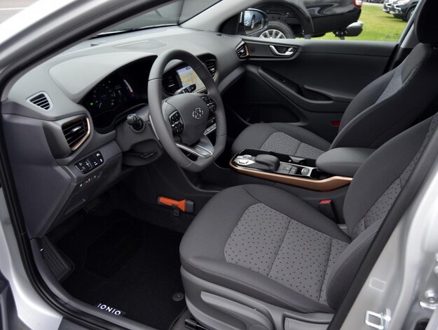 Hyundai-Ioniq