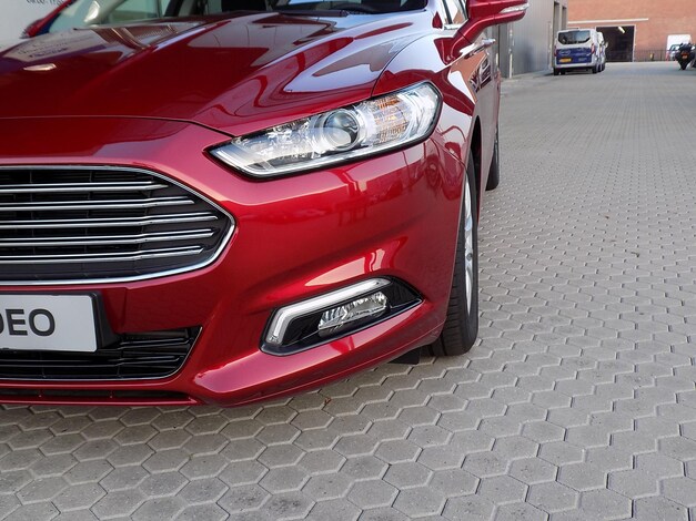 Ford-Mondeo