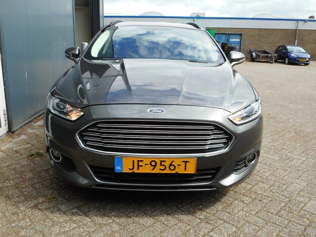 Ford-Mondeo