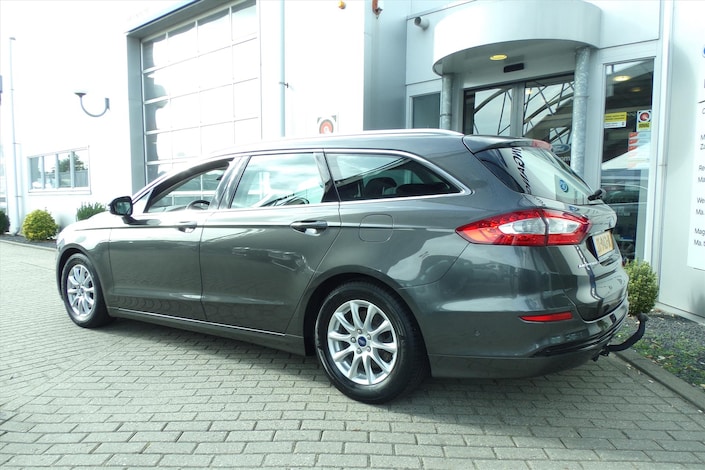 Ford-Mondeo