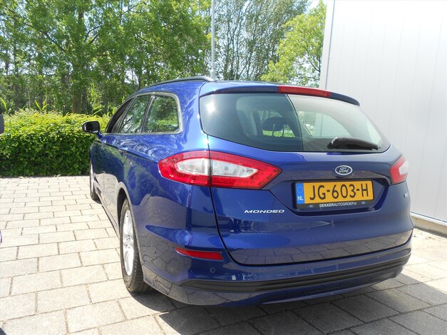 Ford-Mondeo