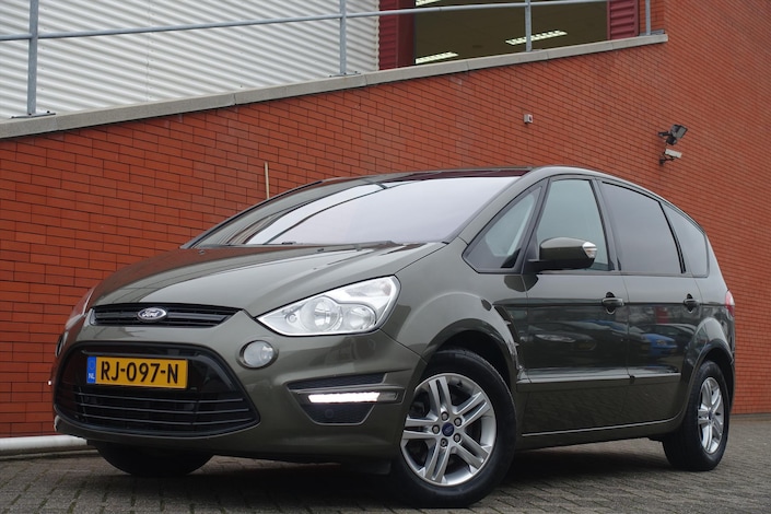 Ford-S-Max