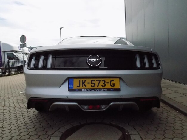 Ford-Mustang