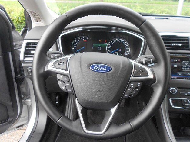 Ford-Mondeo