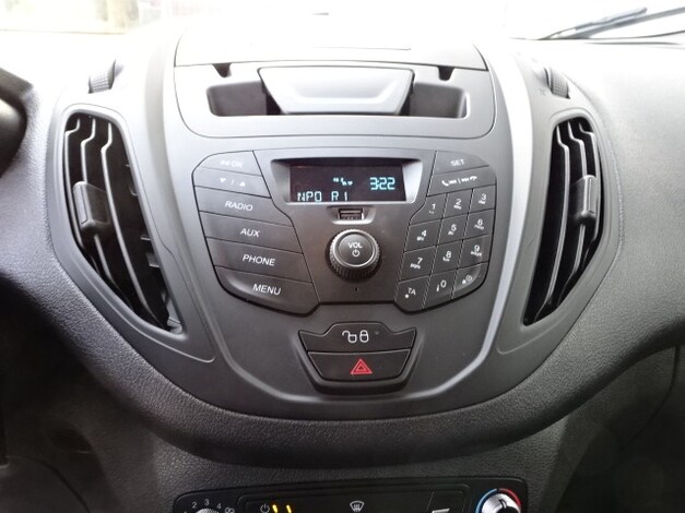 Ford-Transit Courier