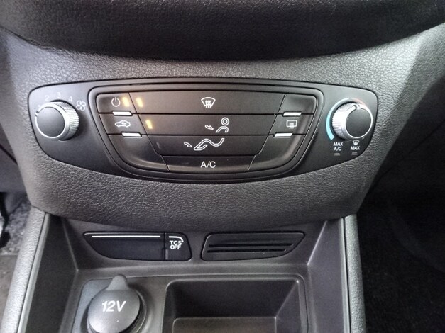 Ford-Transit Courier