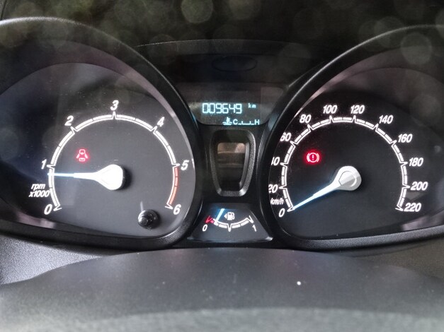 Ford-Transit Courier